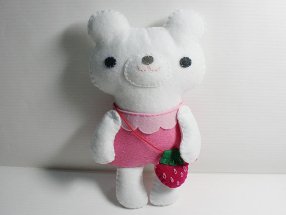 Little Polar Bear - doll pattern, felt doll, PDF
